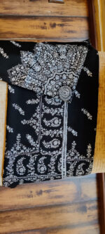 Badam Black & White Pashmina Shawl - Image 3